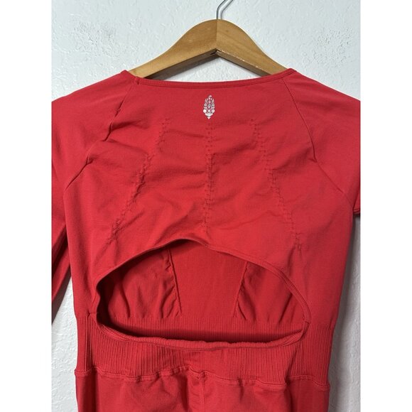 Free People Movement Red Good Karma L Sleeve Jumpsuit Bodysuit Thumbholes XS/S - Picture 5 of 7